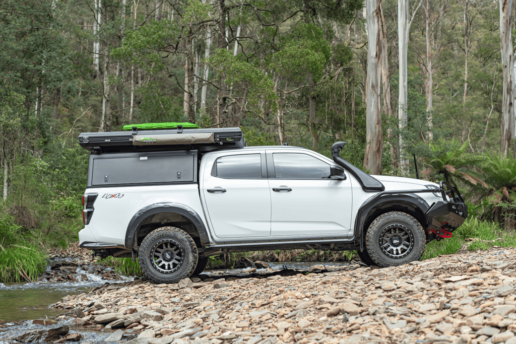 Isuzu D Max Explorer Canopy 3